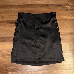 Zara Black Women's Skirt - with side stiching
